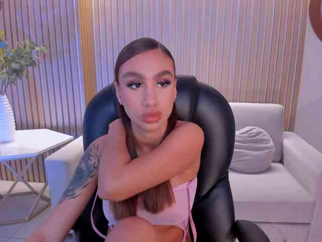 DannaCruz webcam