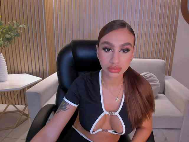 DannaCruz webcam