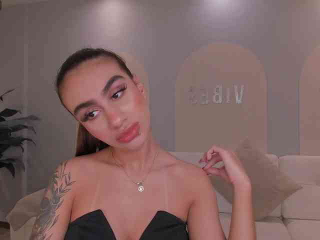 DannaCruz webcam