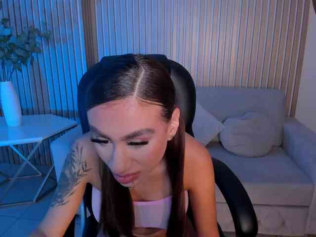 DannaCruz webcam
