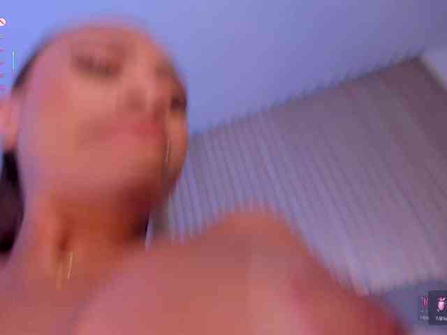 DannaCruz webcam