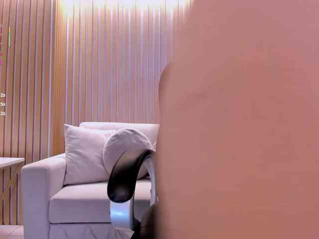 DannaCruz webcam