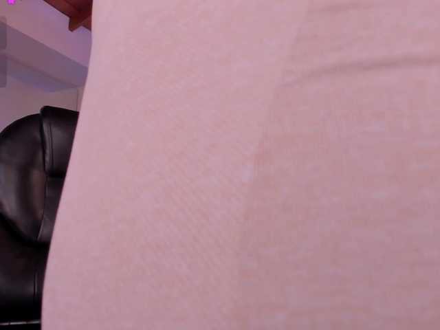 BiancaPierce's BongaCams show and profile