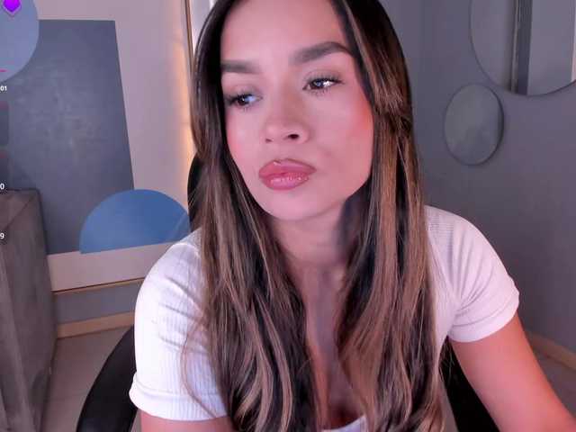 BiancaPierce's BongaCams show and profile