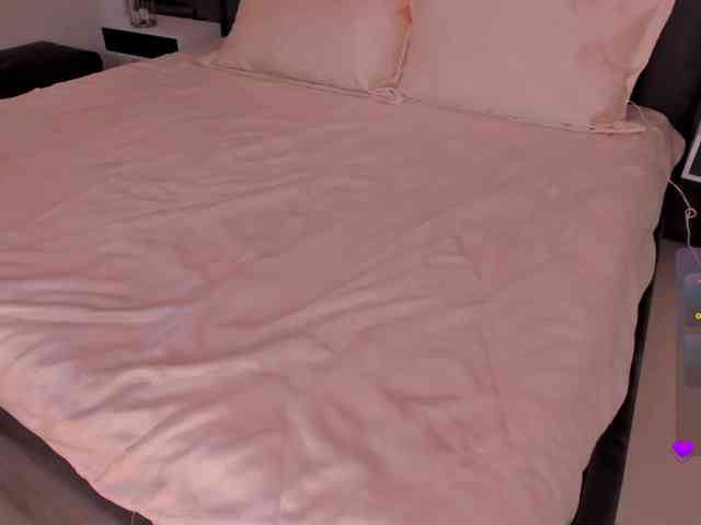 BiancaPierce webcam