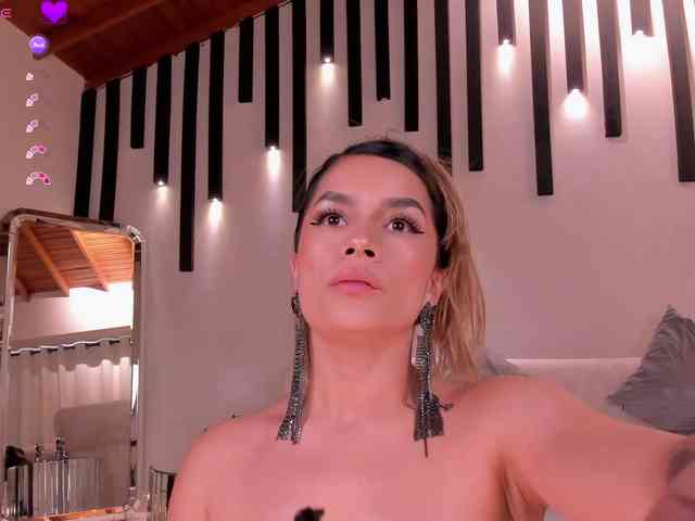 BiancaPierce webcam
