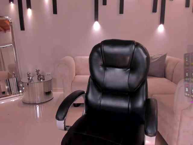 BiancaPierce webcam