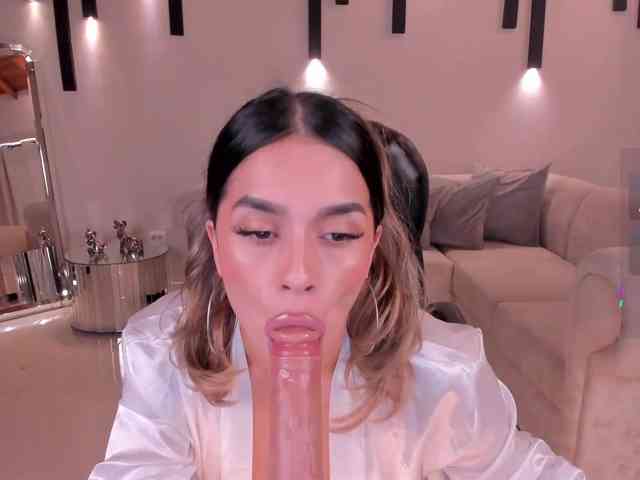 BiancaPierce webcam