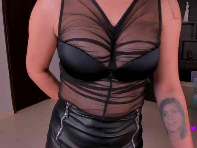 BiancaPierce webcam