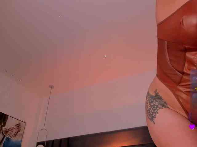 BiancaPierce webcam