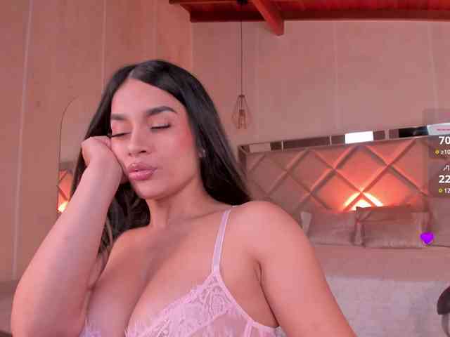 BiancaPierce webcam