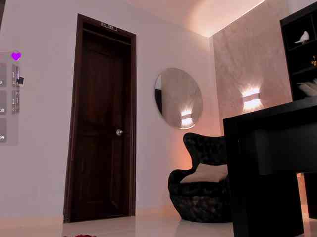 BiancaPierce webcam