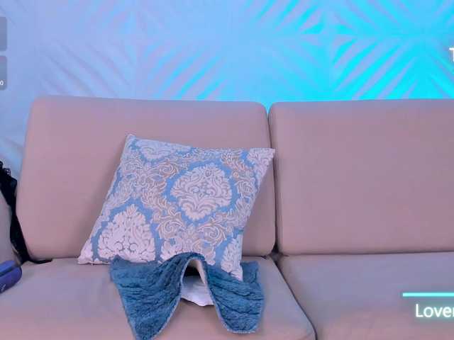 SophiePalmer's BongaCams show and profile