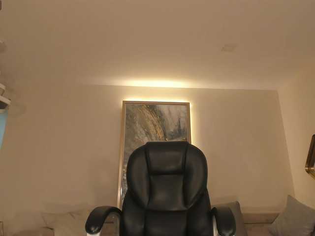 SophiePalmer's BongaCams show and profile