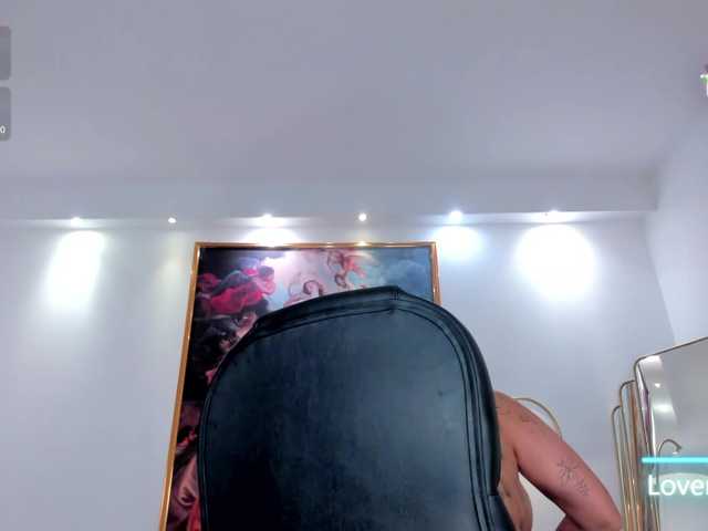 SophiePalmer's BongaCams show and profile