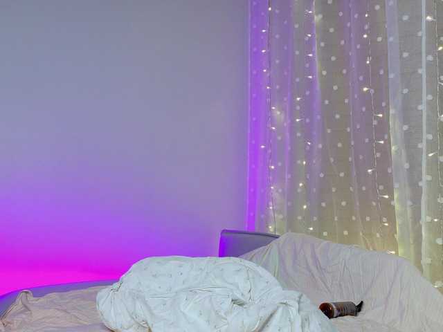 LinaStones's BongaCams show and profile