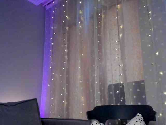 LinaStones webcam
