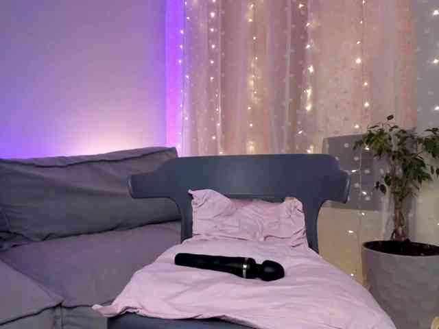 LinaStones webcam