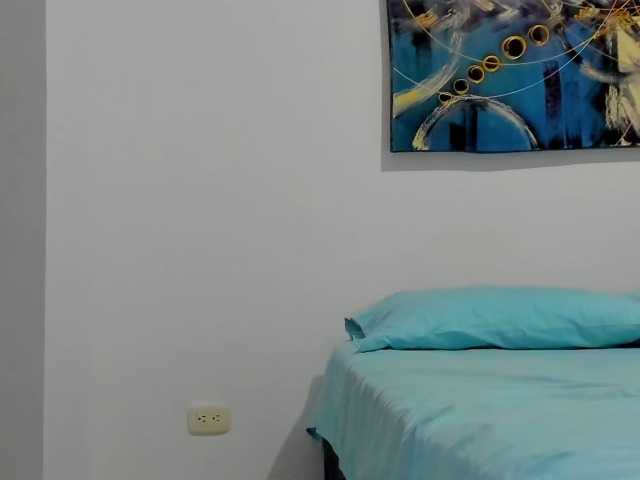 Samhotie webcam bongacams model stream image