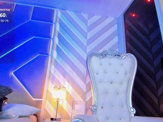 Emily-White Porn Show