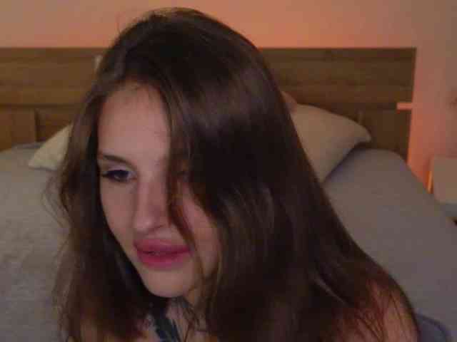 online cam Miachill