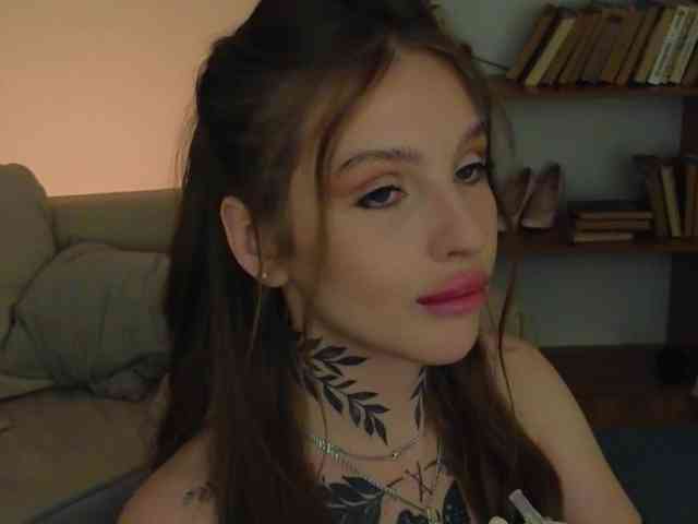 free nude chat room Miachill