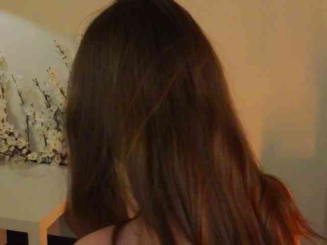 miachill Live Webcam on BongaCams