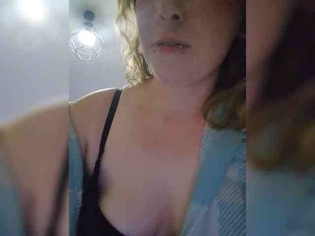 AoiShiori webcam