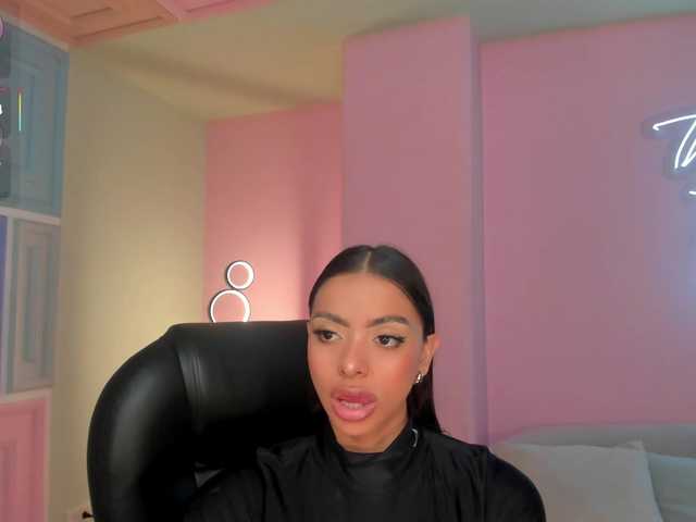  MaraRicci chat room