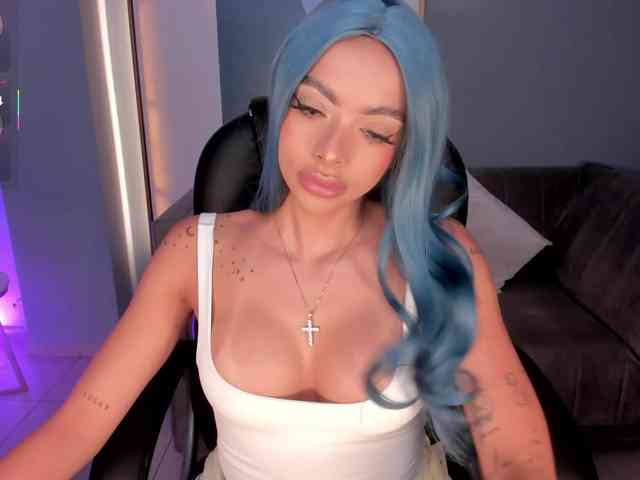 adult free cam MaraRicci