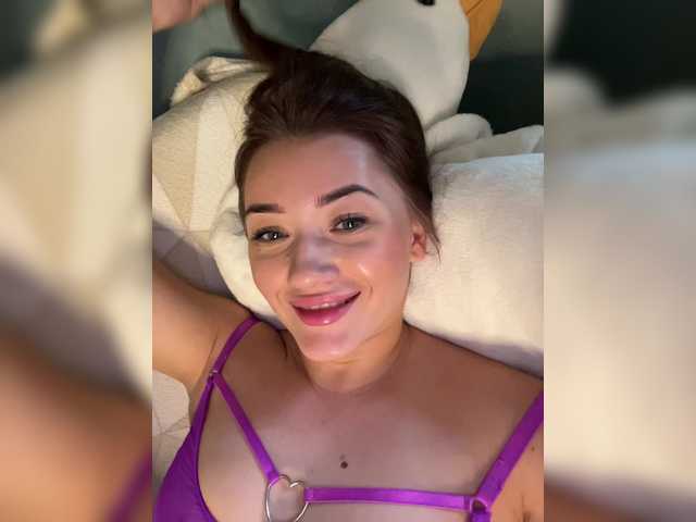 juicy-peachh from BongaCams