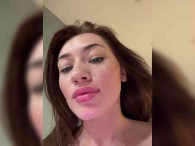 juicy-peachh webcam