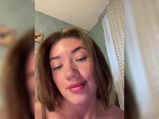 juicy-peachh webcam
