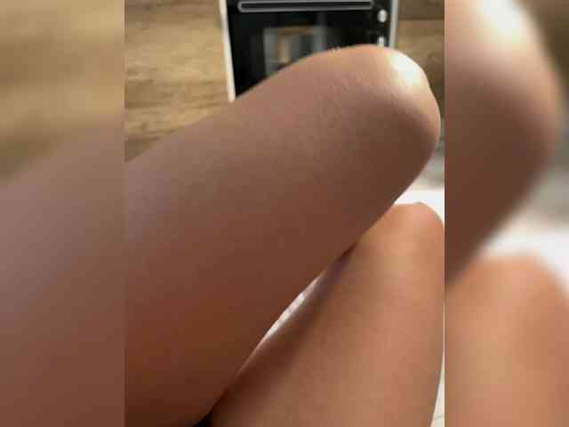 juicy-peachh webcam