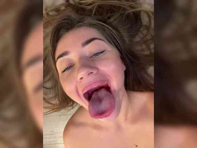 videochat random Juicy-peachh