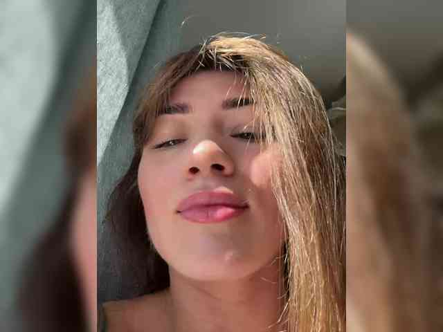 juicy-peachh webcam