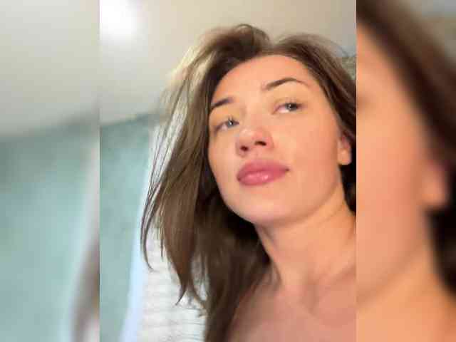 juicy-peachh webcam