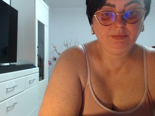 Emyllywhite Porn Show