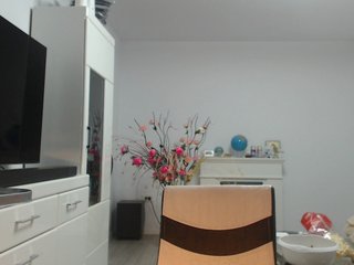 Emyllywhite Porn Show