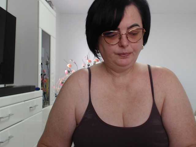 Emyllywhite — Cum show .....500 Tk