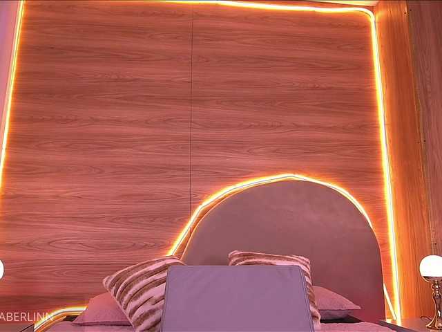 sexy-danna's BongaCams show and profile