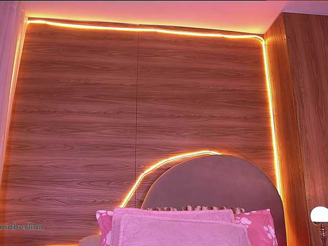 sexy-danna's BongaCams show and profile