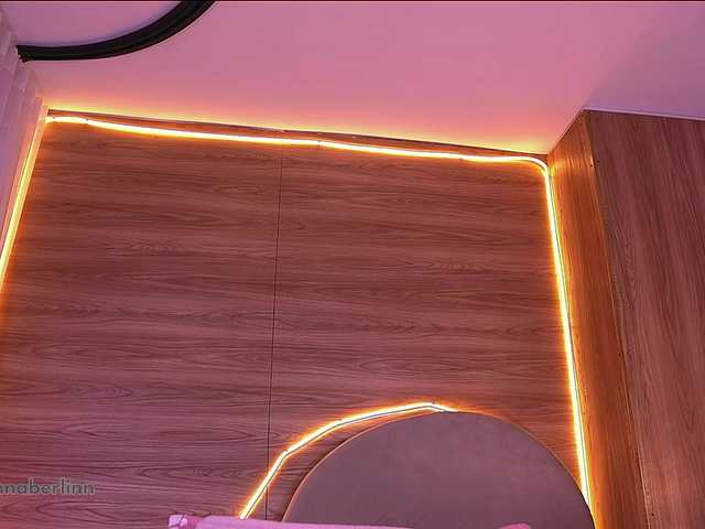 Preview of sexy-danna