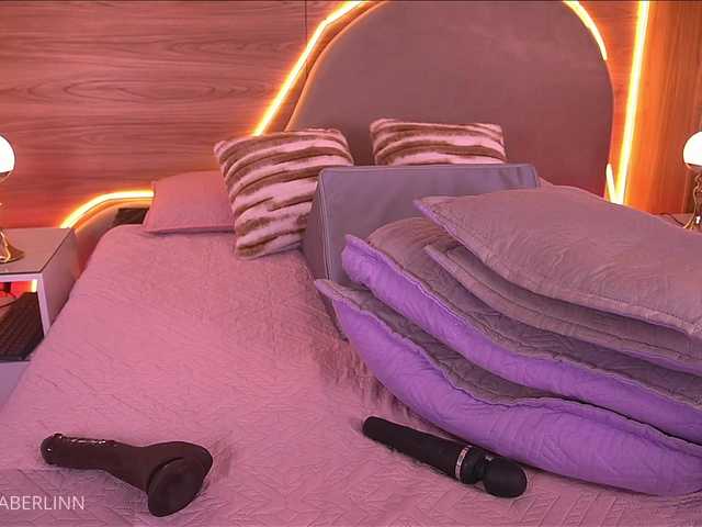 sexy-danna's BongaCams show and profile