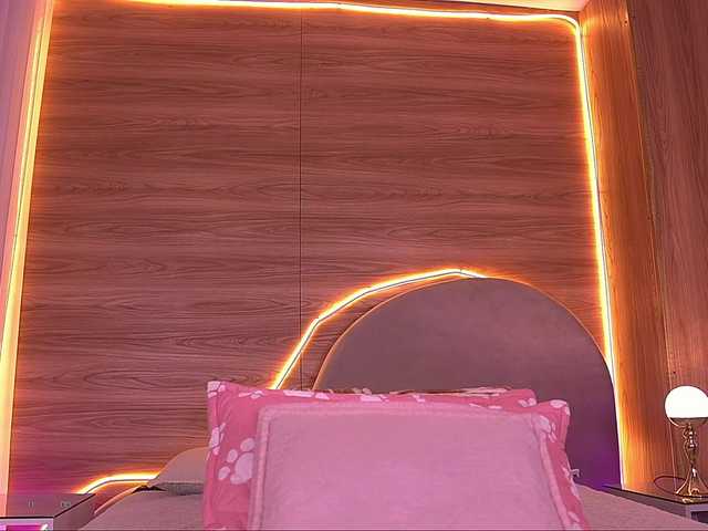 Preview of sexy-danna