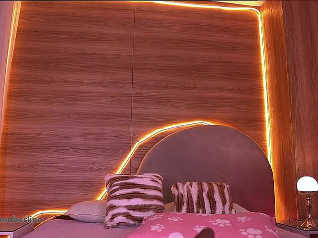 Preview of sexy-danna