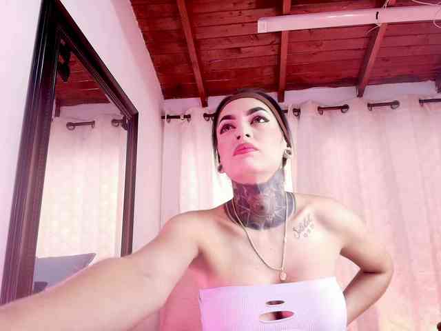 sexy-danna webcam