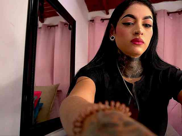 sexy-danna webcam