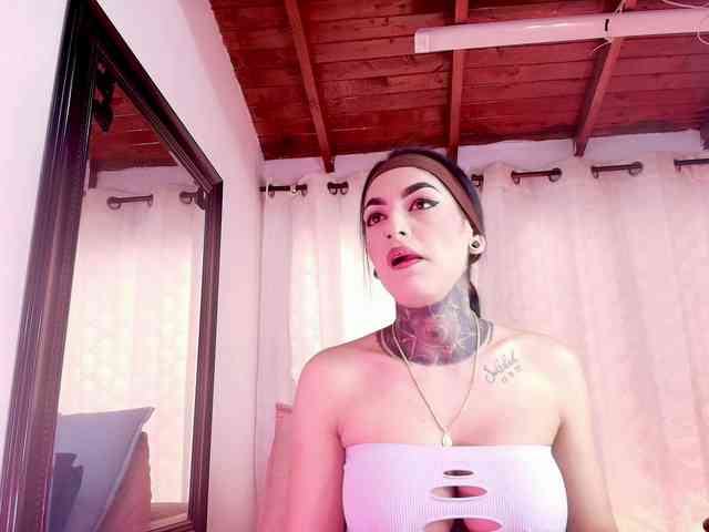sexy-danna webcam