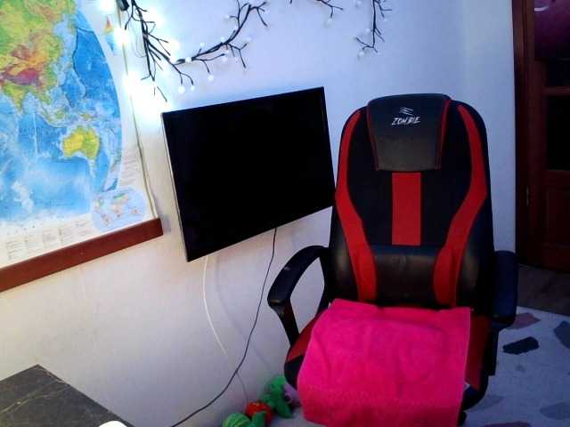 -alenyshka-'s BongaCams show and profile